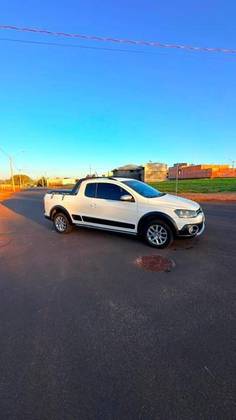 VOLKSWAGEN SAVEIRO 1.6 CROSS CE 8V FLEX 2P MANUAL VOLKSWAGEN SAVEIRO 1.6 CROSS CE 8V FLEX 2P MANUAL